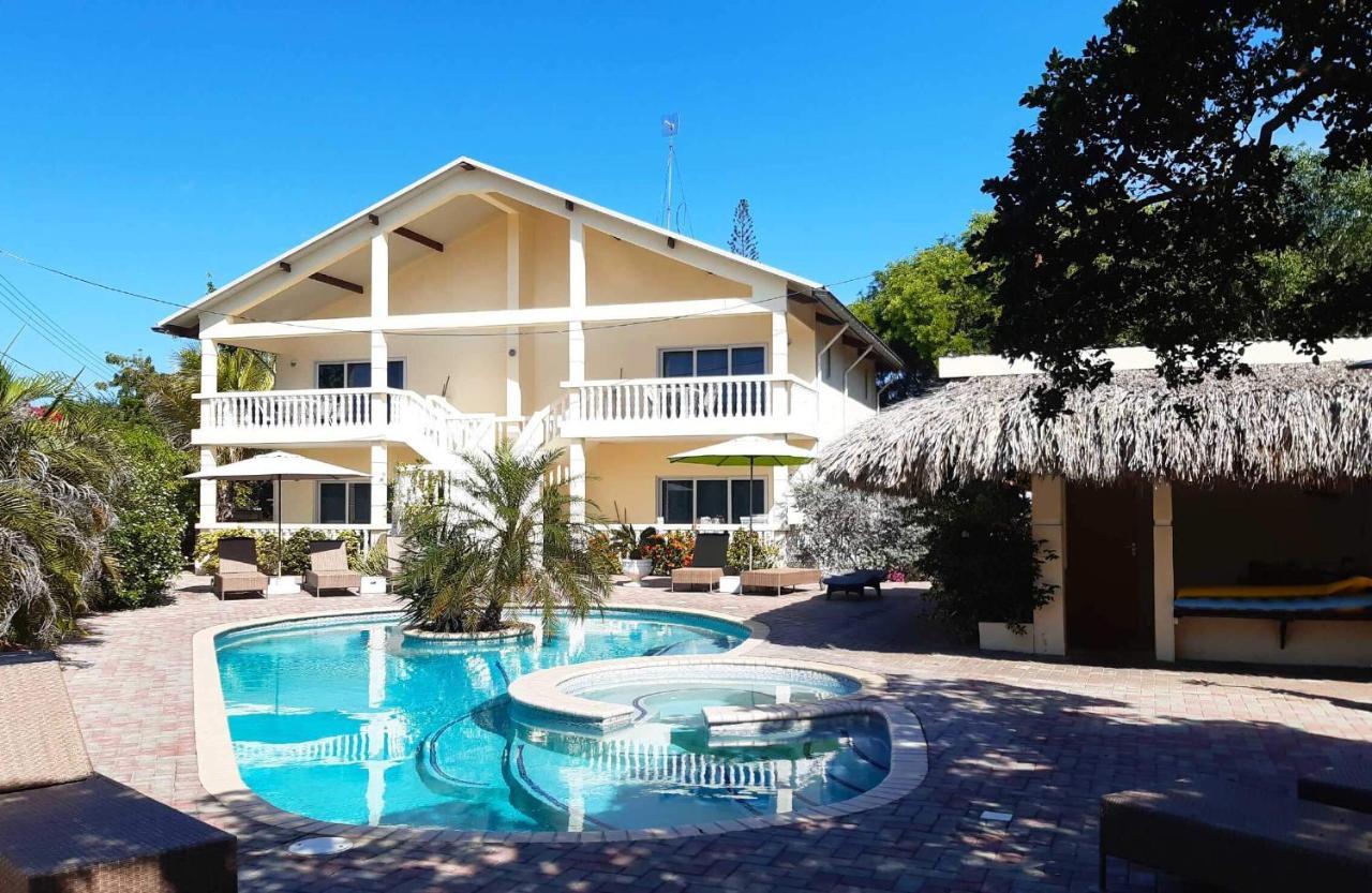 Wayaca Mini Resort Willemstad Exterior foto
